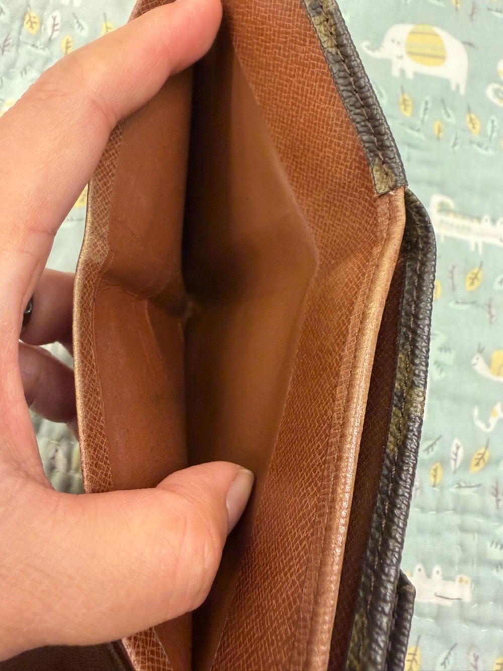 Louis Vuitton Vintage Compact Wallet (PRICE FIRM) - Picture 7 of 14